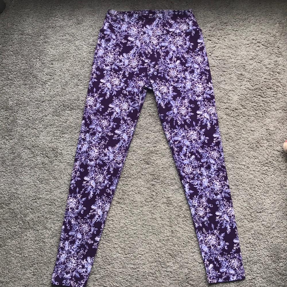 Lularoe purple leggings